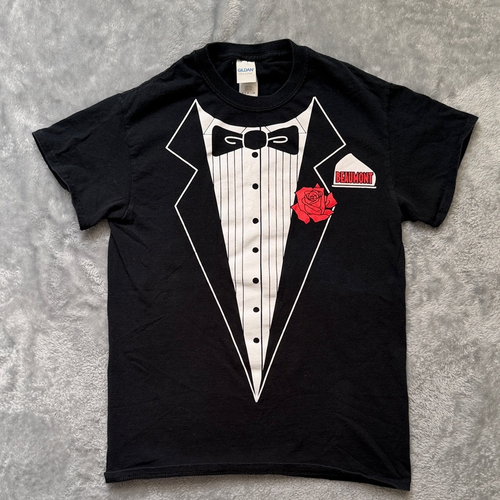Gildan Black Tuxedo Print Graphic Tee